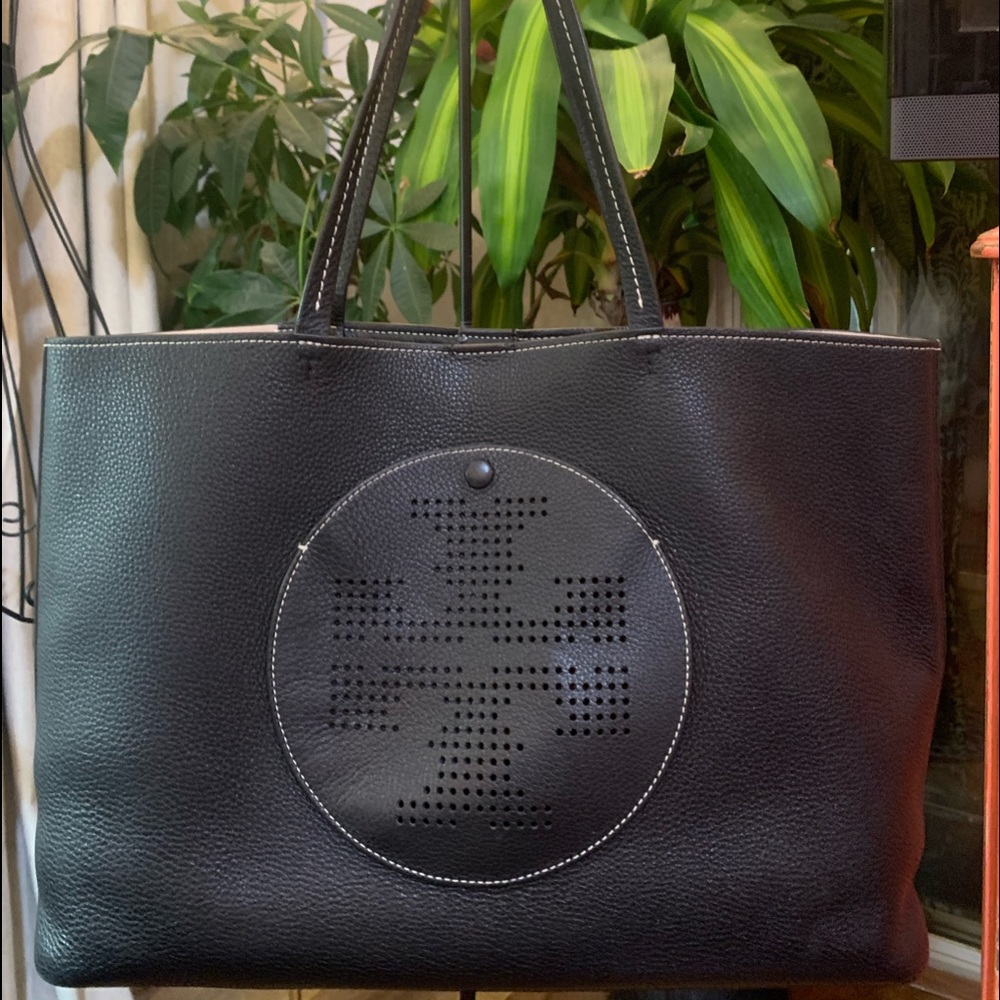 ♦️ TORY BURCH KIPP PERFORATED HANBAG ♦️